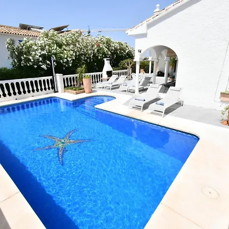 Villa With Separate